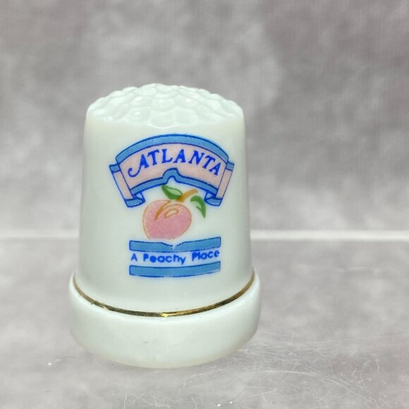 Atlanta Souvenir Thimble White Porcelain Gold Trim Peach Design, A Peachy Place - Picture 1 of 9